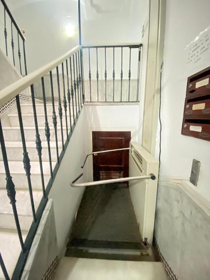 Apartamento Colon 1451 - Pleno Centro Y Wifi Gratis Cádiz Exteriör bild