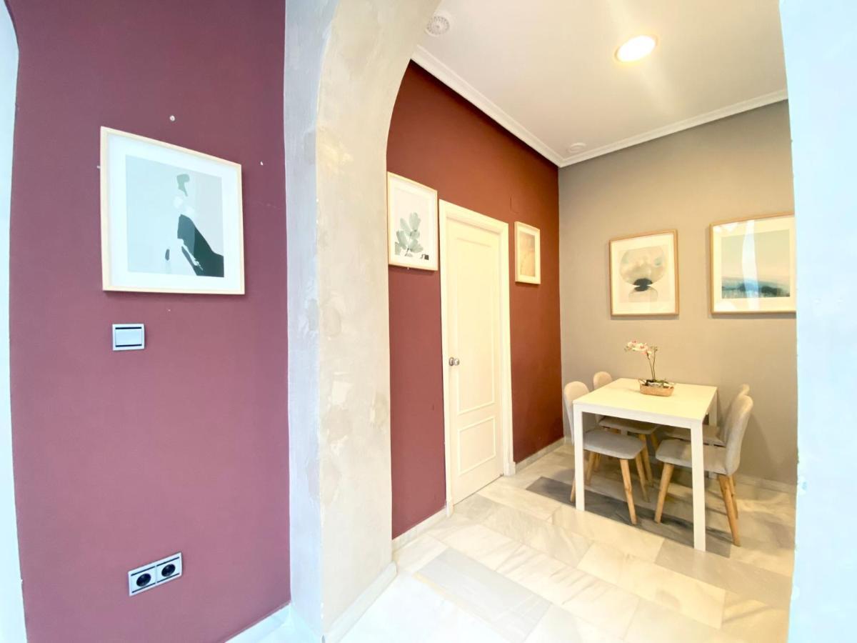 Apartamento Colon 1451 - Pleno Centro Y Wifi Gratis Cádiz Exteriör bild