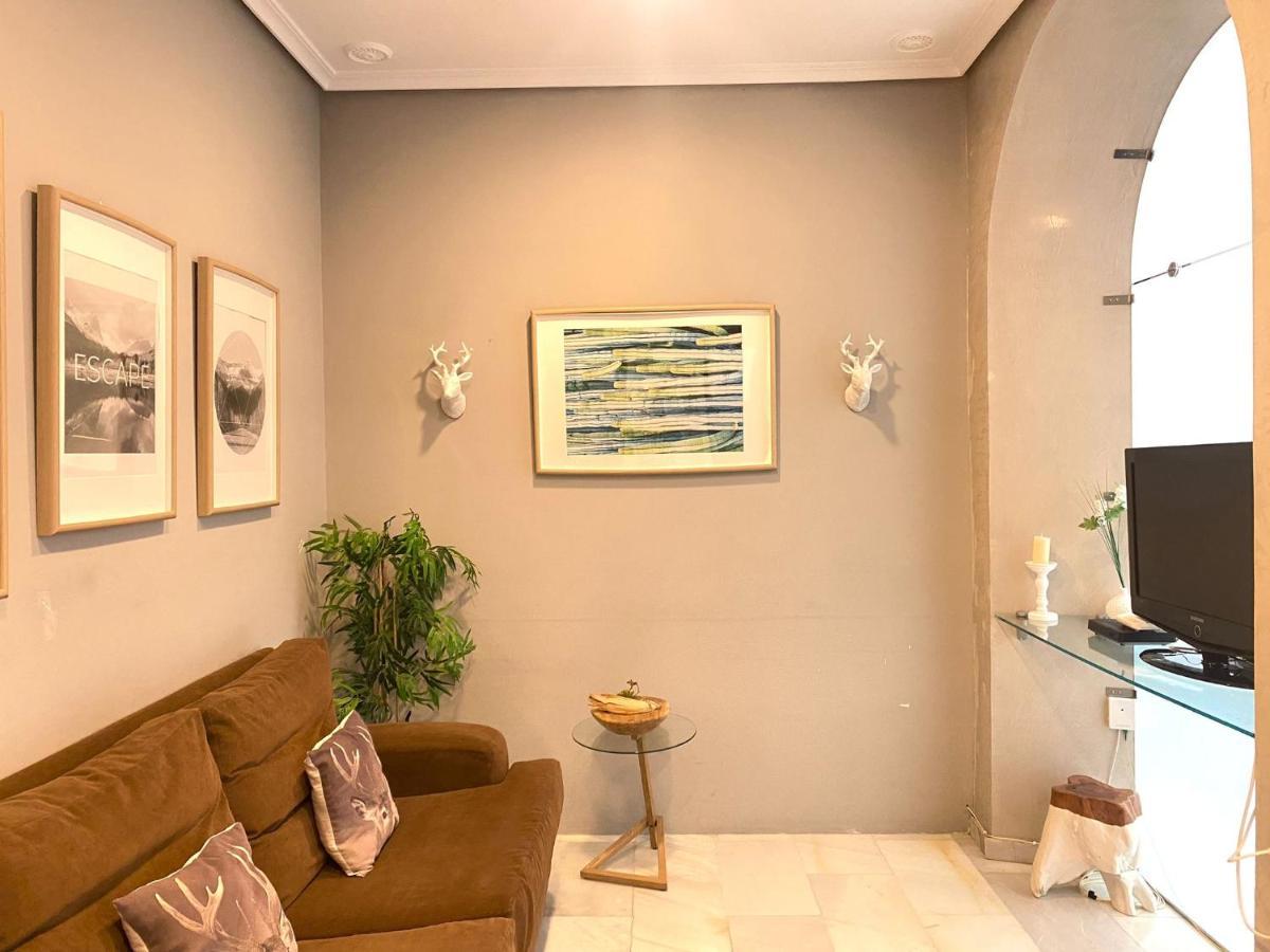 Apartamento Colon 1451 - Pleno Centro Y Wifi Gratis Cádiz Exteriör bild